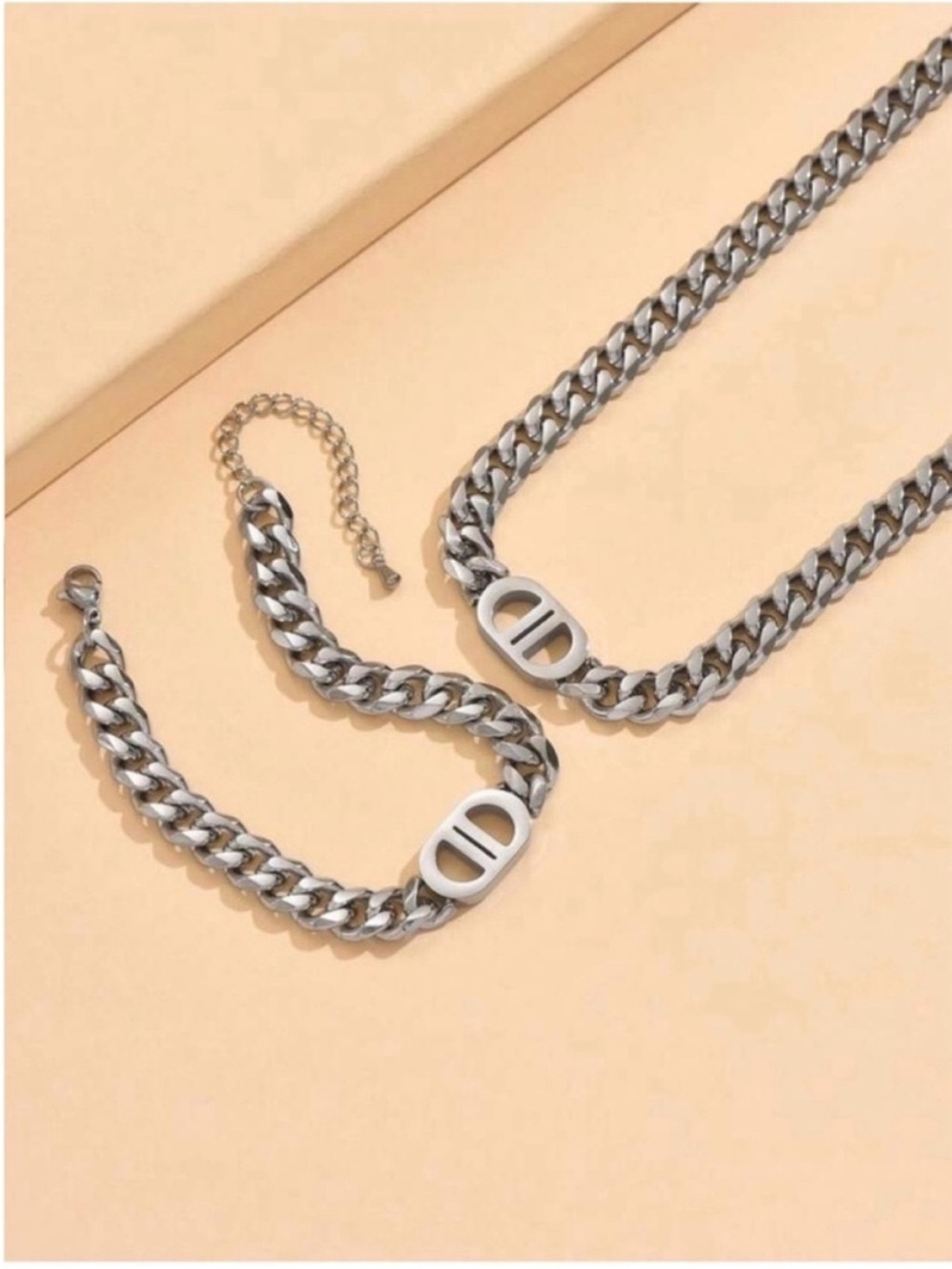 Stainless Steel Silver Designer Luxury Bracelet & Necklace Set - Picture 8 of 14